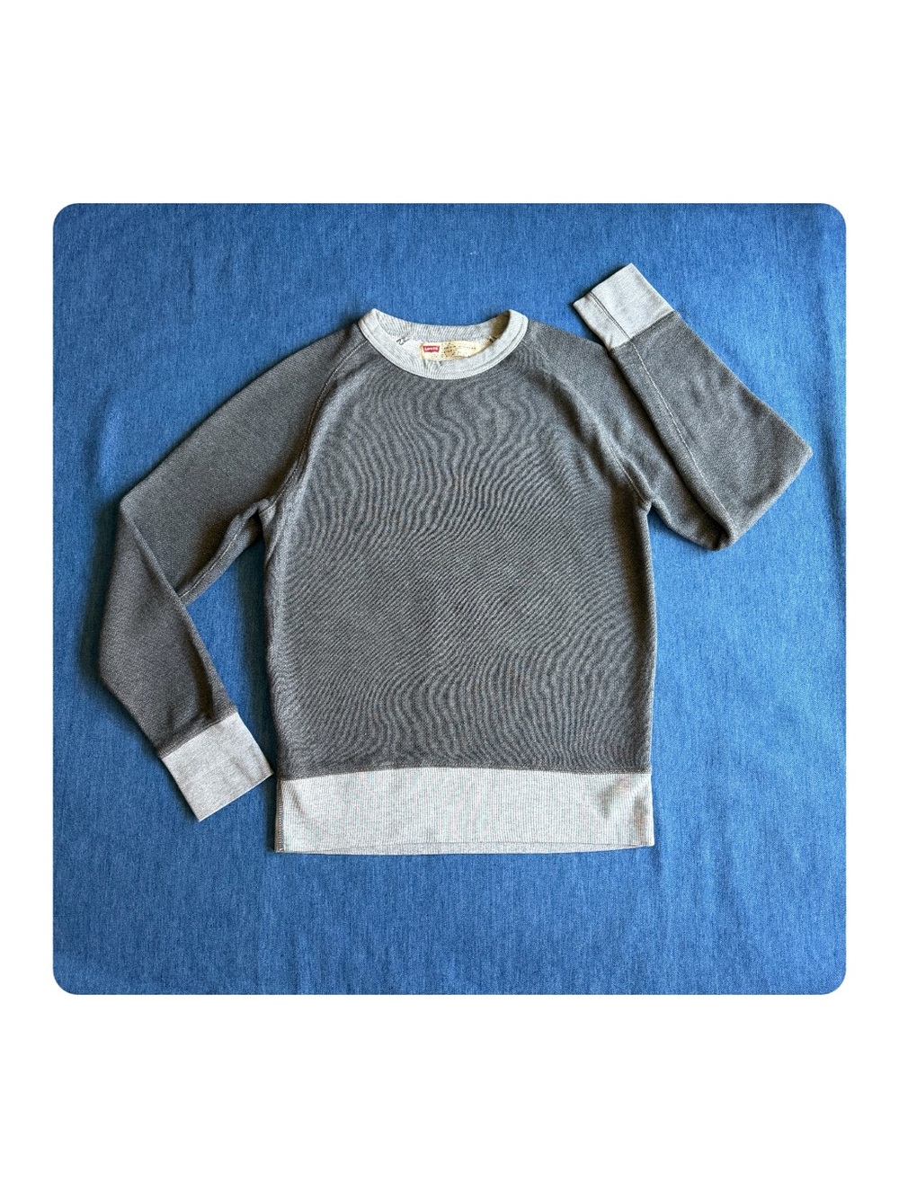 ★ Levi’s Unisex Classic Crewneck Fashion Forward Casual Sweatshirt - Gray ★